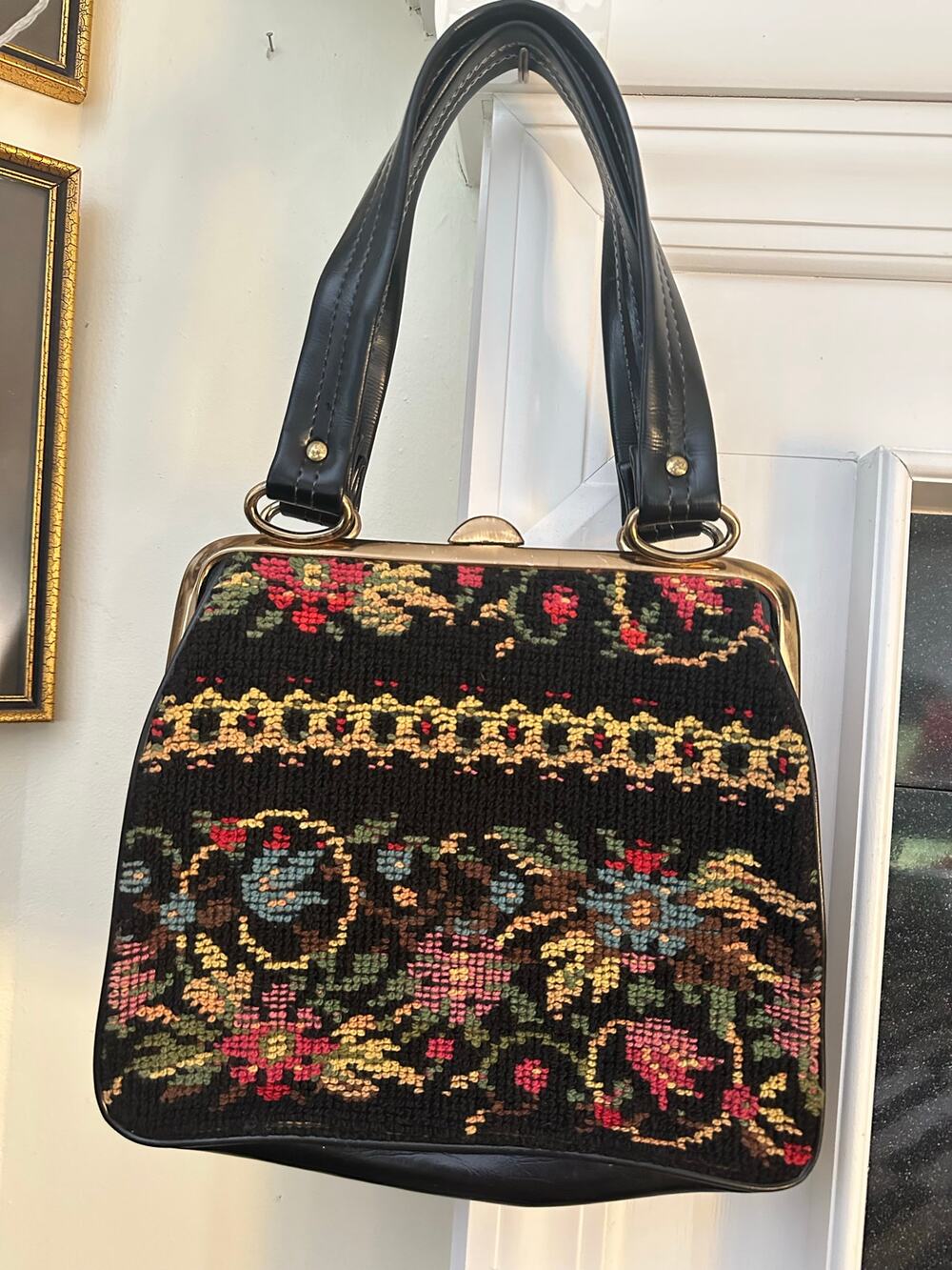Women's Black Needle-Point Vintage 60's Square Tapestry Carpet Chic Shoulder Bag